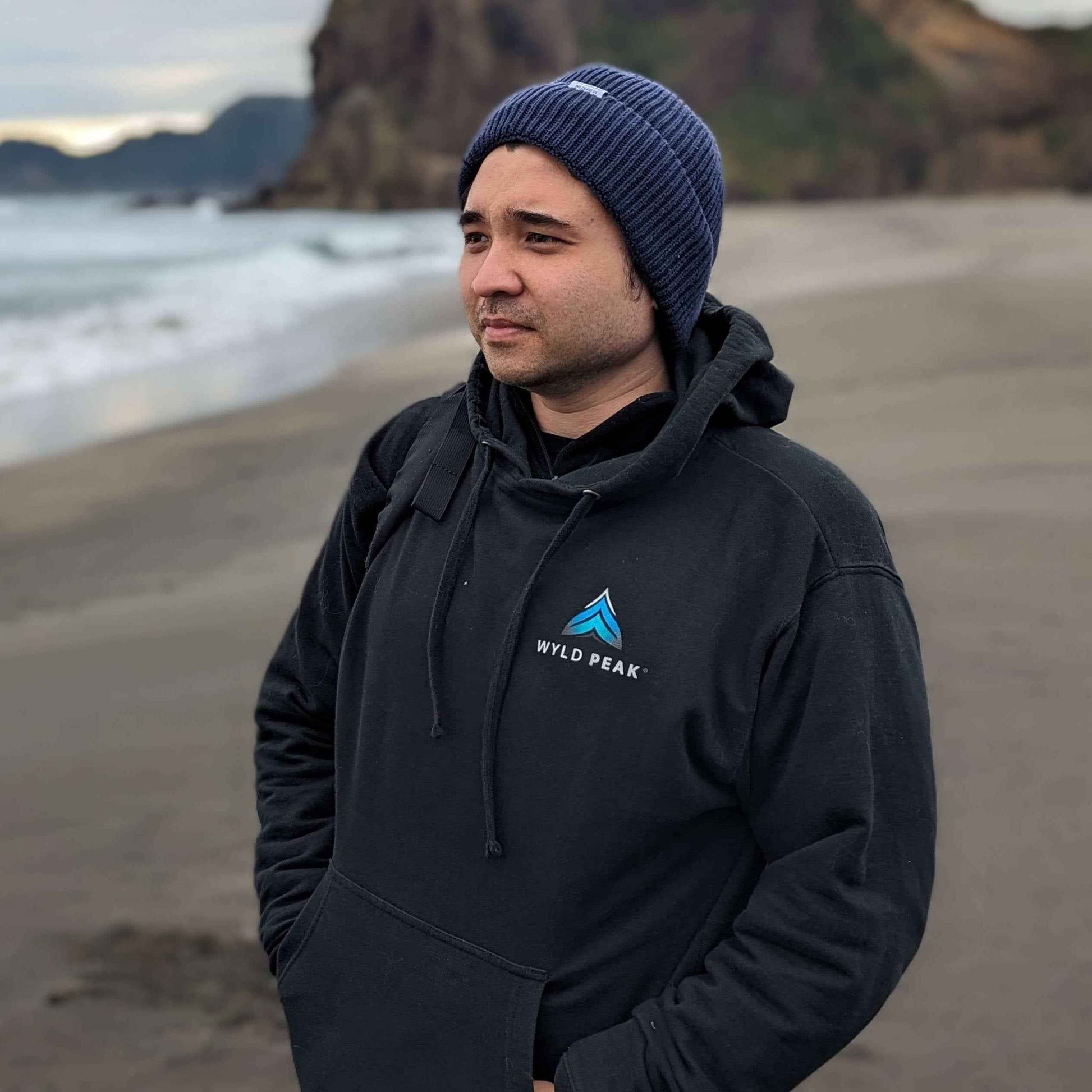 Signature Organic Cotton Hoodie – Soft, Durable Outdoor Sweatshirt