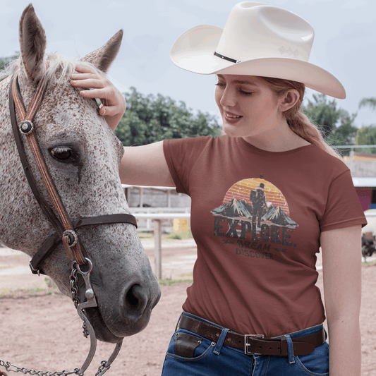 Explorer Women's Organic Cotton Outdoor T-Shirt – Rugged & Sustainable
